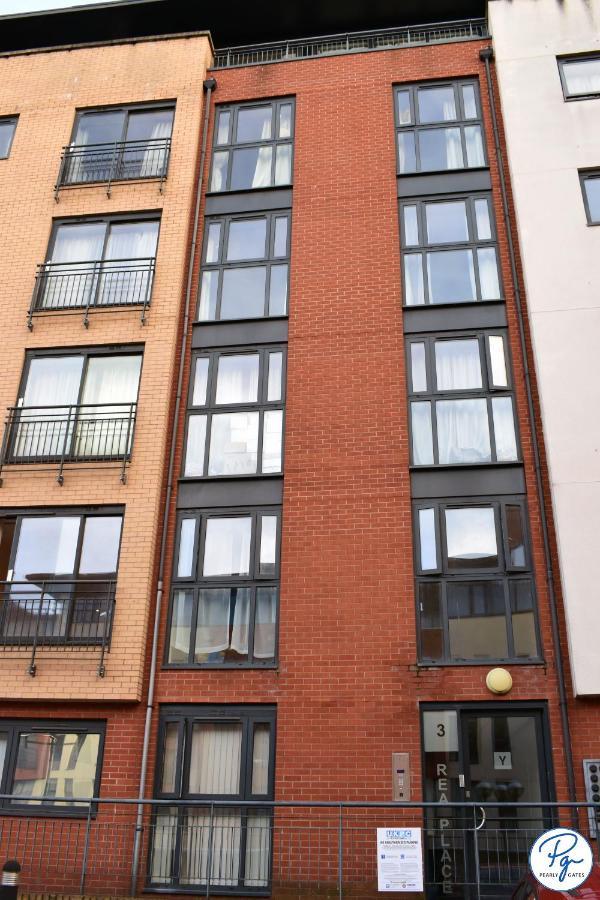 Penthouse - Amazing City Skyline Views - Balcony - Free Extra 2 Hours - Free Parking - Utilita Arena - Bullring Shopping - New St Station- Super King Size Bed Birmingham Buitenkant foto