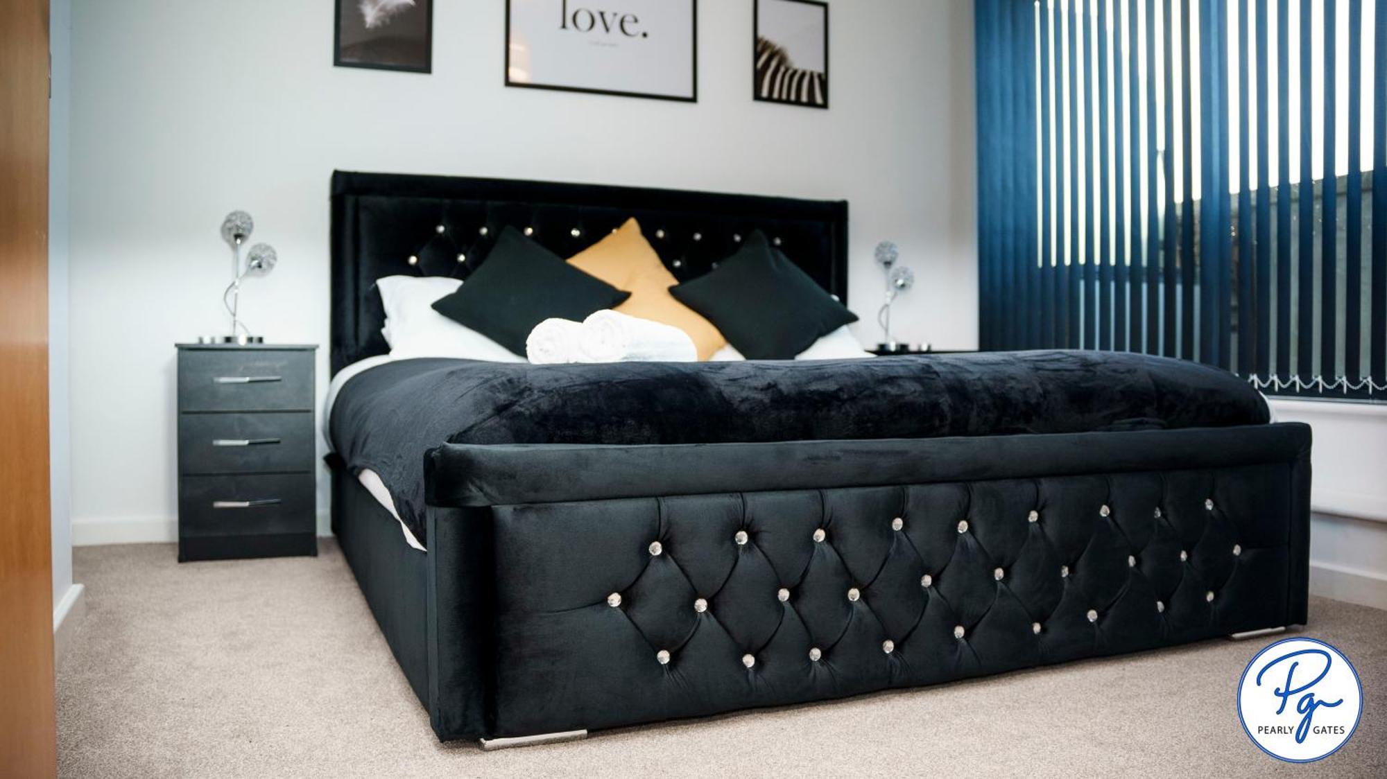 Penthouse - Amazing City Skyline Views - Balcony - Free Extra 2 Hours - Free Parking - Utilita Arena - Bullring Shopping - New St Station- Super King Size Bed Birmingham Buitenkant foto